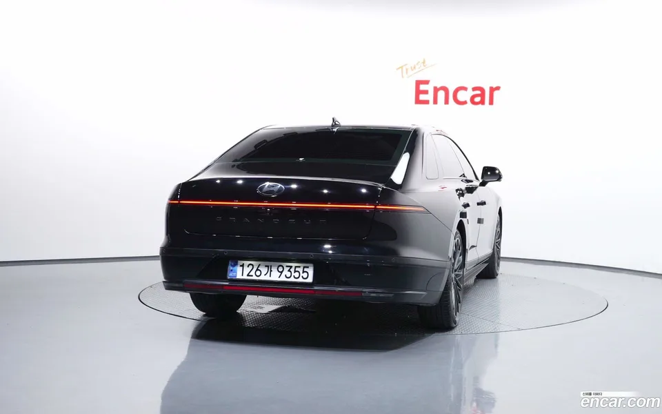 Hyundai Grandeur 3.5 4WD 2024 — миниатюра 4