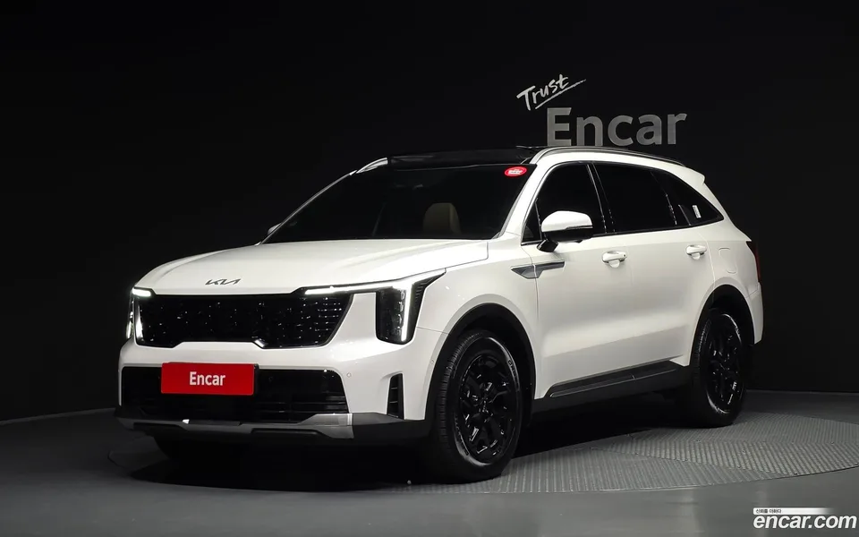 Kia Sorento HEV 1.6 2WD 2023 — photo 1, buy with delivery to Moscow