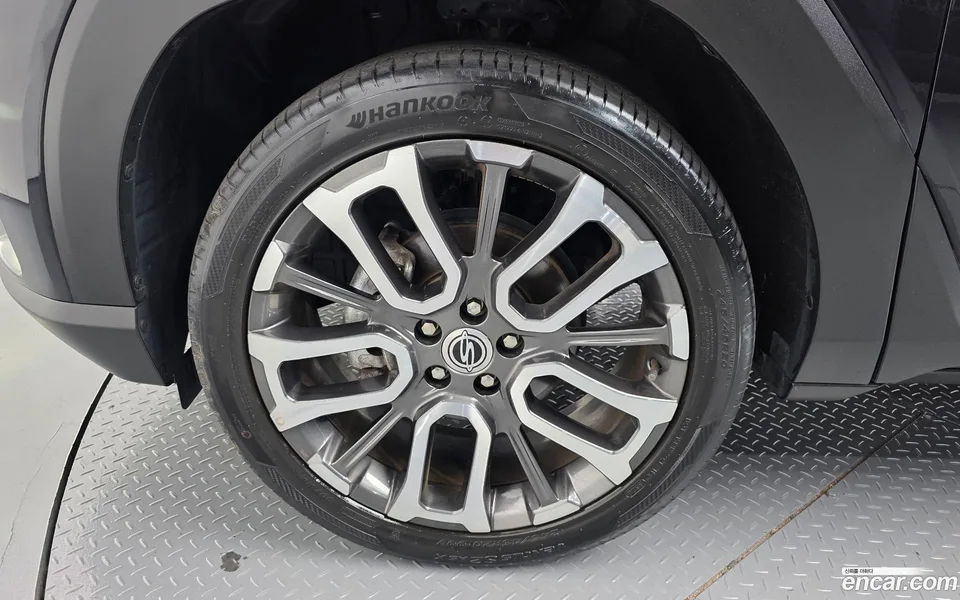 KG Mobility Torres 1.5 2WD 2022 — thumbnail 5