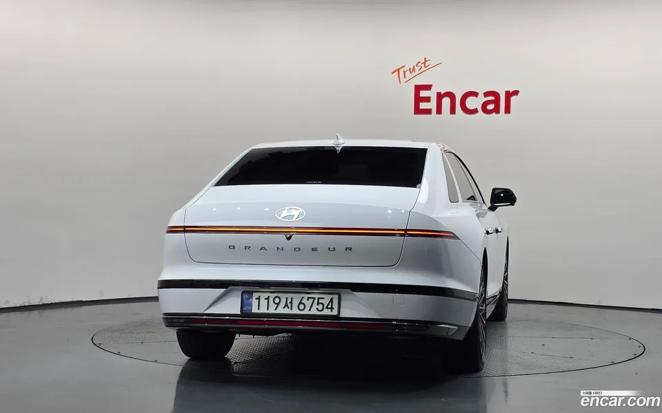 Hyundai Grandeur 3.5 4WD 2025 — thumbnail 4
