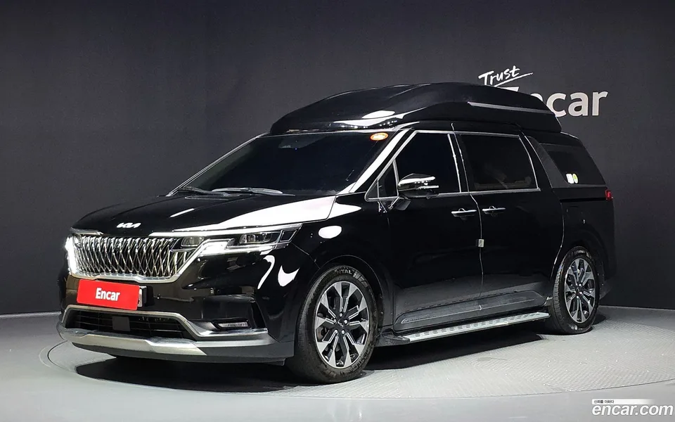 Kia Carnival 9 () 2022 — photo 1, buy with delivery to Moscow