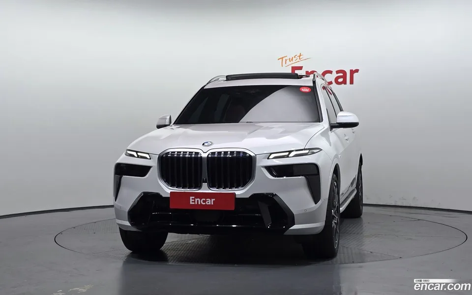 BMW X7 xDrive 40i M 6 2024 — thumbnail 3