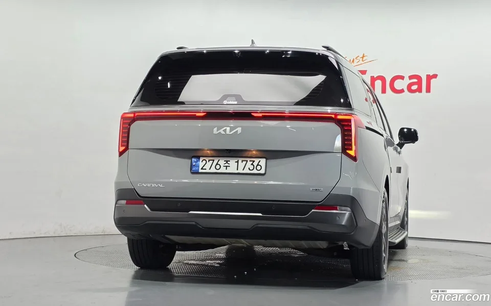 Kia Carnival HEV 9 2024 — thumbnail 4