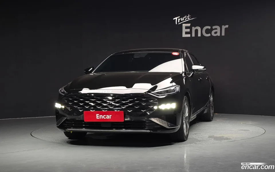 Kia K8 Hybrid 2022 — thumbnail 3