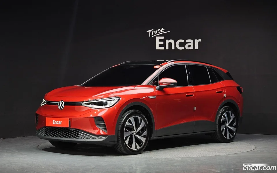 Volkswagen ID.4 2023 — photo 1, buy with delivery to Moscow