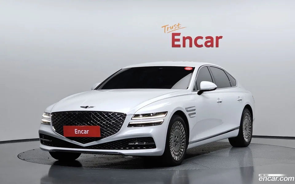 Genesis G80 2.5 2WD 2023 — photo 1, buy with delivery to Moscow