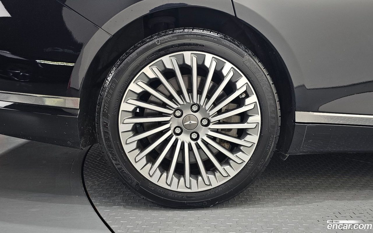 Genesis Electrified G80 2022 — 2