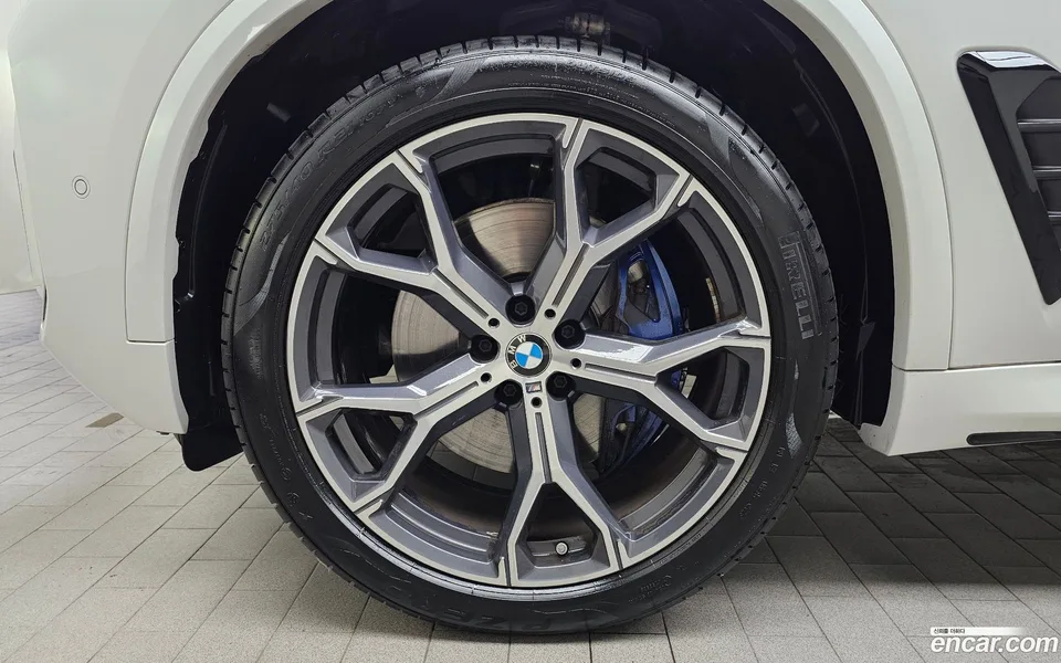 BMW X5 xDrive 40i M 2026 — thumbnail 2