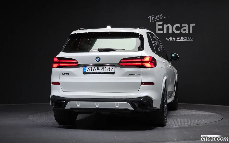 BMW X5 xDrive 40i M 2026 — thumbnail 4