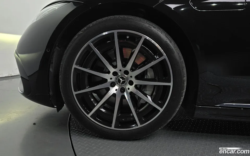 Mercedes-Benz EQS EQS450+ AMG 2022 — thumbnail 2