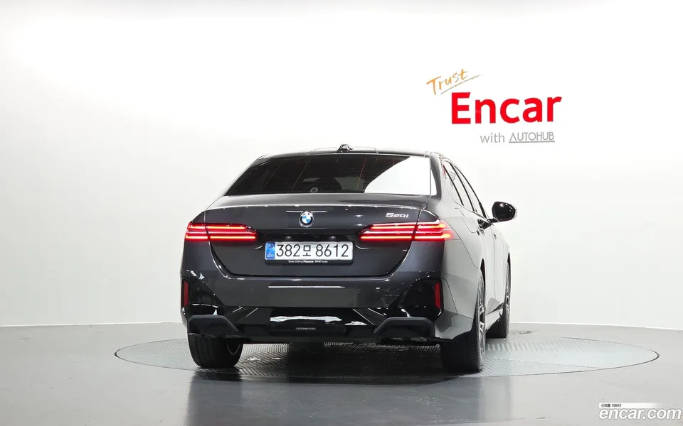 BMW 5 Series 520i M 2026 — thumbnail 4