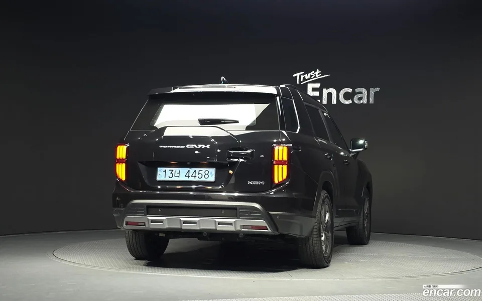 KG Mobility Torres EVX E5 2024 — thumbnail 4