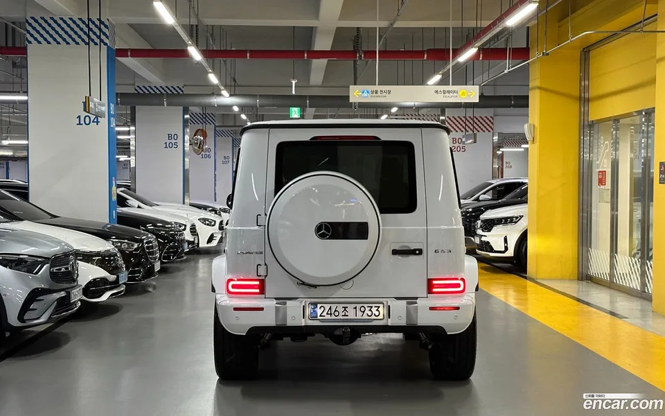 Mercedes-Benz G-Class (W463b) AMG G63 2024 — thumbnail 4