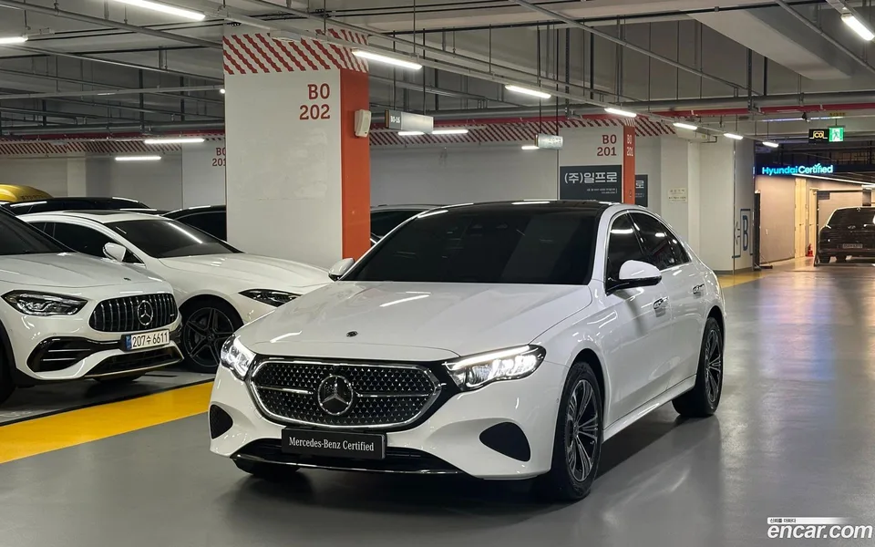 Mercedes-Benz E-Class E200 2025 — photo 1, buy with delivery to Moscow