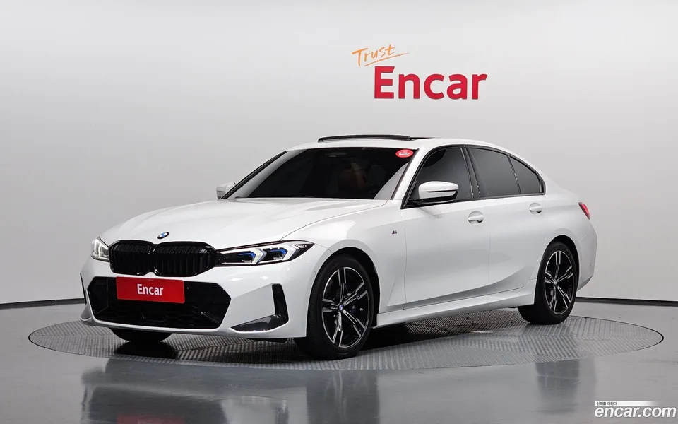 BMW 3 Series 320i M 2023 — photo 1, buy with delivery to Moscow