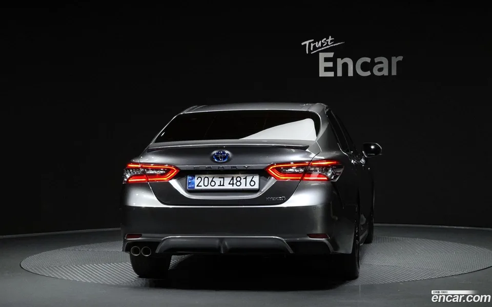 Toyota Camry 2.5 XSE 2024 — thumbnail 4