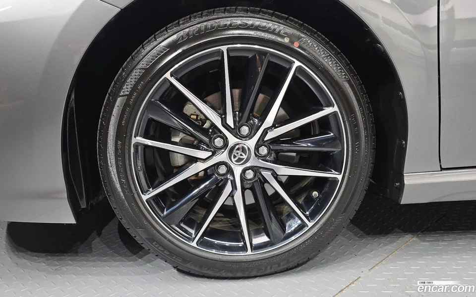 Toyota Camry 2.5 XSE 2024 — thumbnail 5