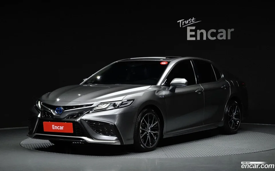 Toyota Camry 2.5 XSE 2024 — photo 1, buy with delivery to Moscow