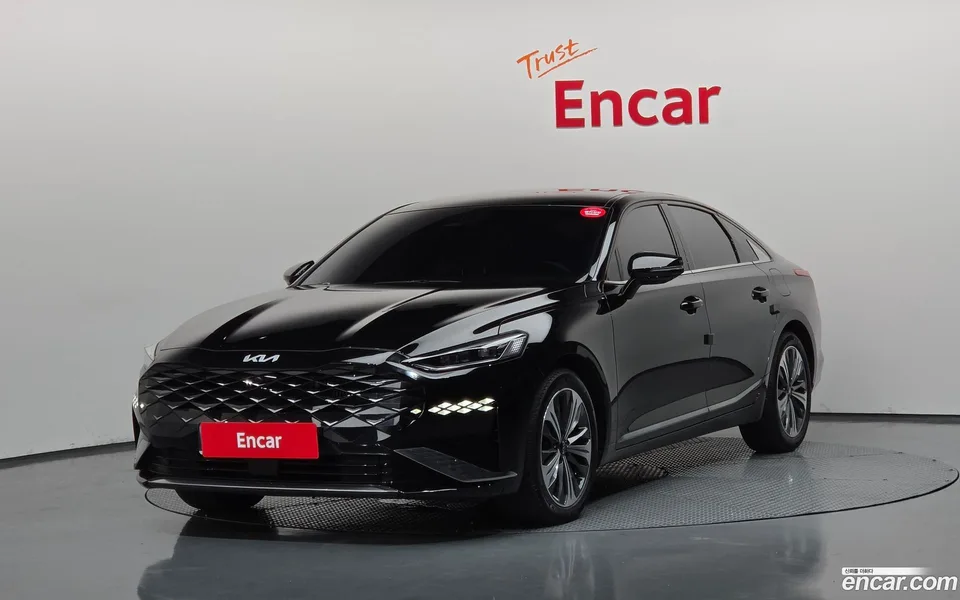 Kia K8 Hybrid 2022 — photo 1, buy with delivery to Moscow