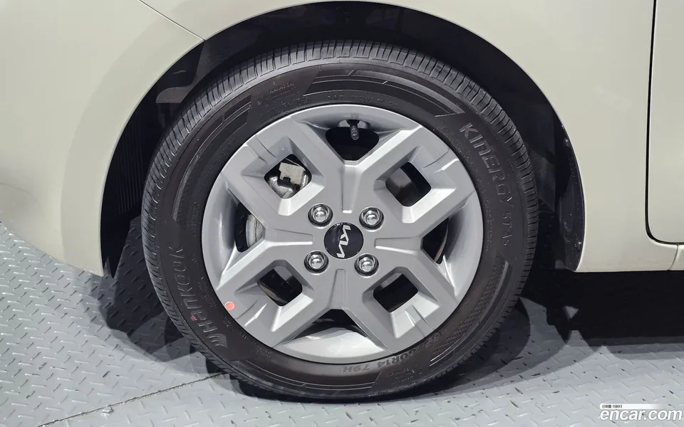 Kia Ray 2025 — thumbnail 2