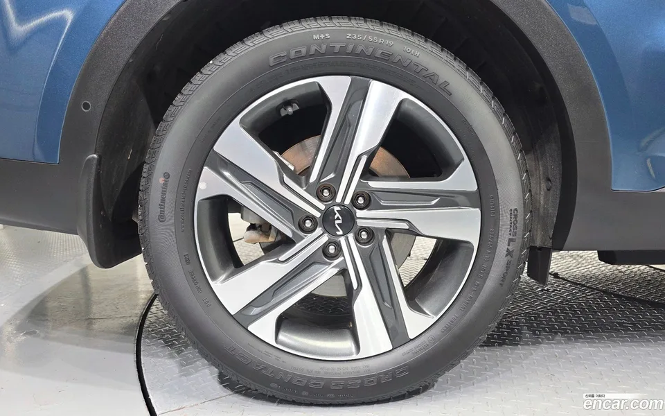 Kia Sorento HEV 1.6 2WD 2023 — thumbnail 2