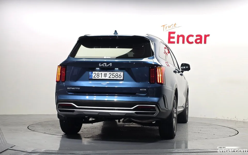 Kia Sorento HEV 1.6 2WD 2023 — thumbnail 4