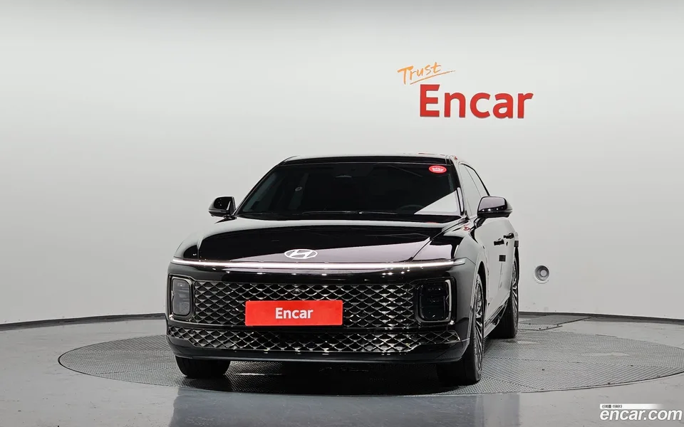 Hyundai Grandeur Hybrid 2023 — thumbnail 3