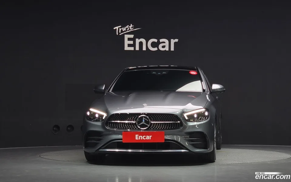 Mercedes-Benz E-Class E350 4MATIC AMG Line 2022 — миниатюра 3