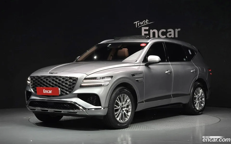 Genesis GV80 2.5T AWD 2024 — photo 1, buy with delivery to Moscow