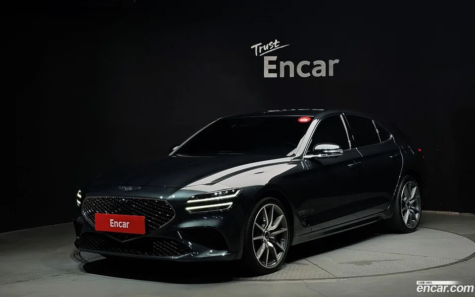 Genesis G70 Shooting Brake 2.5T 4WD 2025 — photo 1, buy with delivery to Moscow
