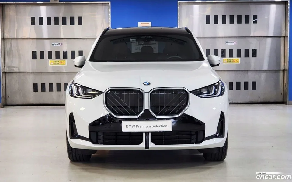 BMW X3 xDrive 20 M 2025 — thumbnail 3