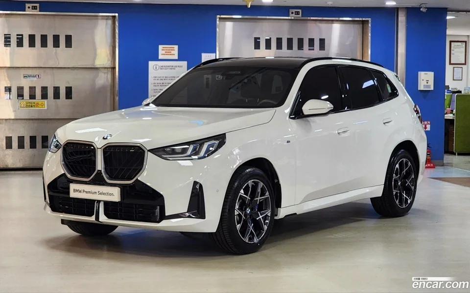 BMW X3 xDrive 20 M 2025 — photo 1, buy with delivery to Moscow