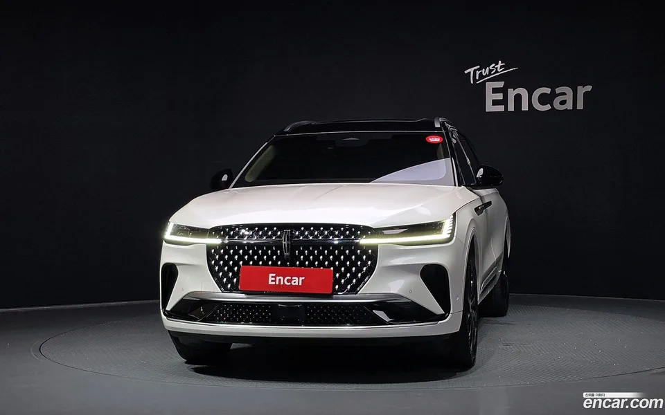 Lincoln Nautilus 2.0 AWD 2024 — thumbnail 3