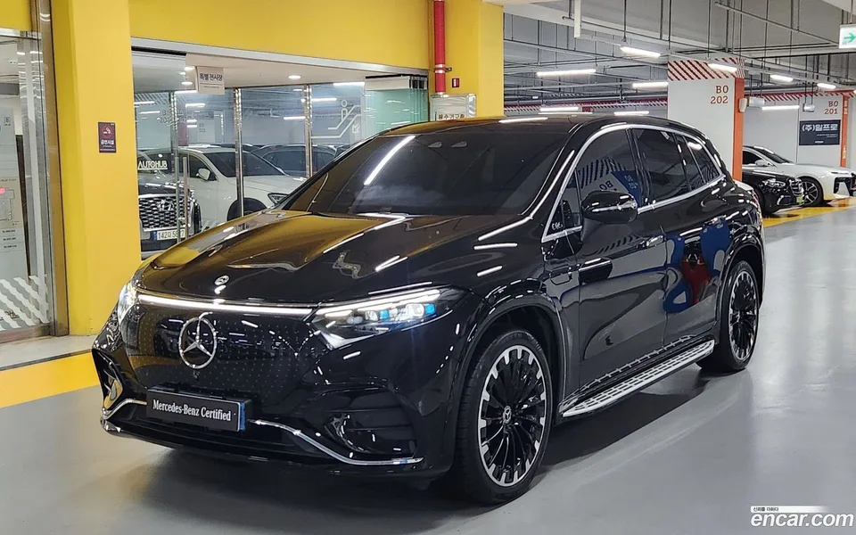 Mercedes-Benz EQS SUV EQS580 4MATIC 2023 — photo 1, buy with delivery to Moscow