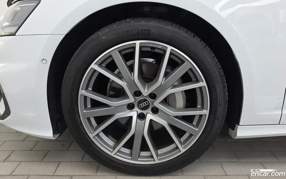Audi A6 45 TDI 2023 — thumbnail 2
