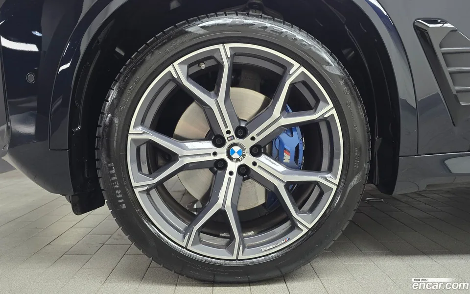 BMW X5 xDrive 30d M 2025 — thumbnail 2