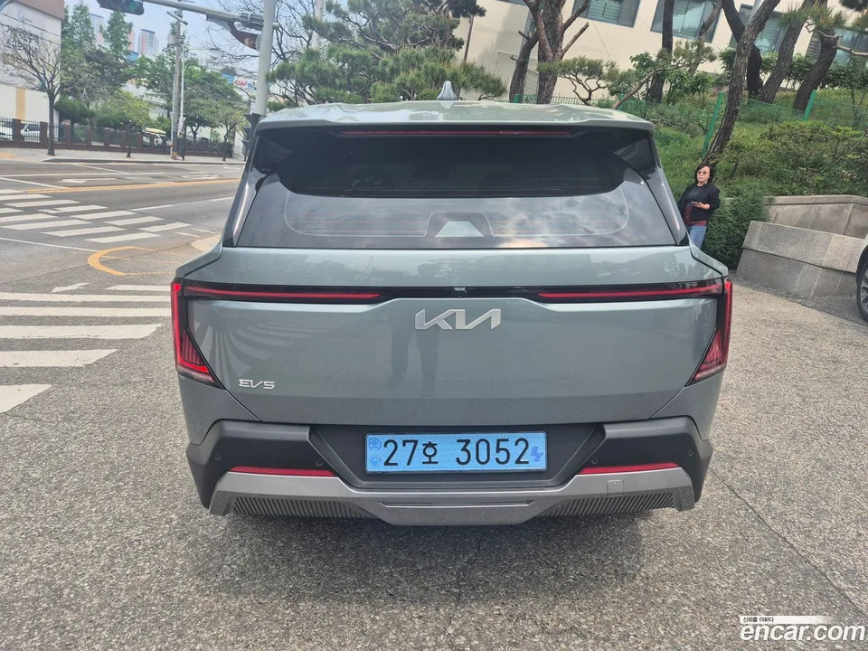Kia EV5 4WD 2026 — thumbnail 4