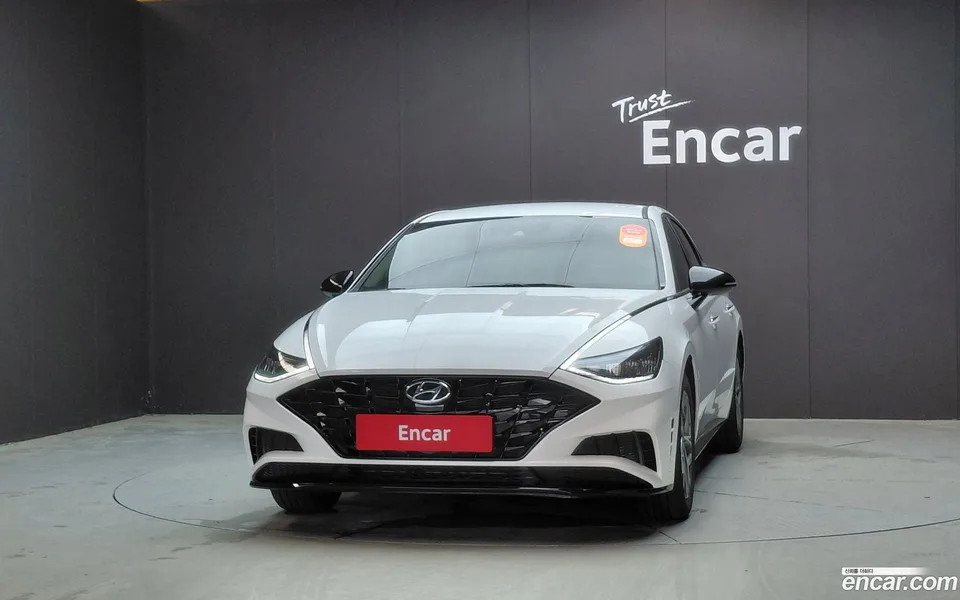 Hyundai Sonata 2.0 2022 — thumbnail 3