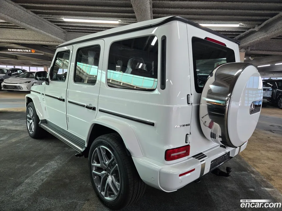 Mercedes-Benz G-Class AMG G63 2026 — thumbnail 5