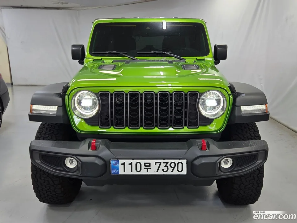 Jeep Wrangler 2.0 4 2025 — thumbnail 3