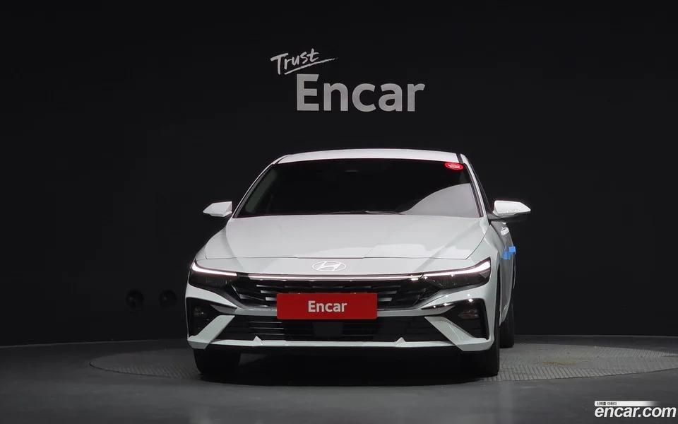 Hyundai Avante CN7 Hybrid 2025 — thumbnail 3