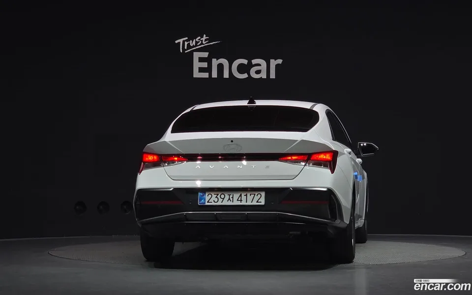Hyundai Avante CN7 Hybrid 2025 — thumbnail 4