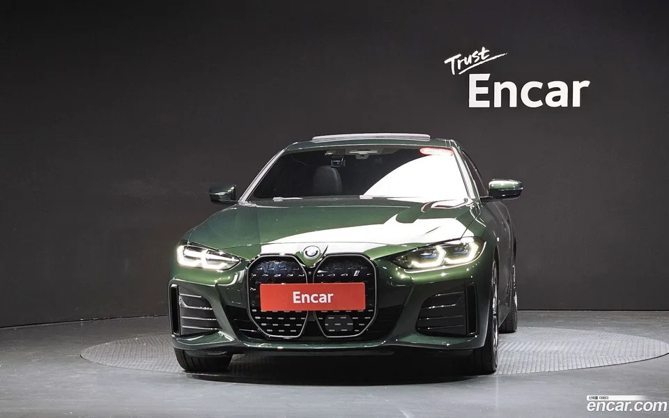 BMW i4 eDrive40 M 2022 — thumbnail 3