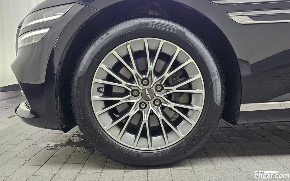 Genesis G80 2.5 2WD 2023 — thumbnail 5