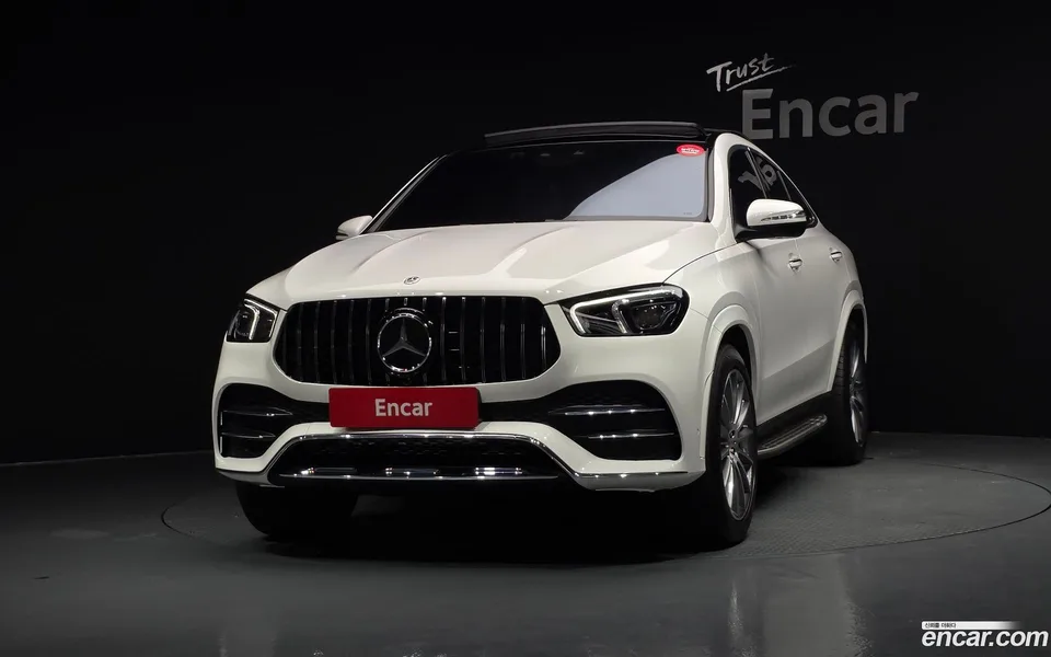 Mercedes-Benz GLE-Class GLE400d 4MATIC 2023 — thumbnail 3
