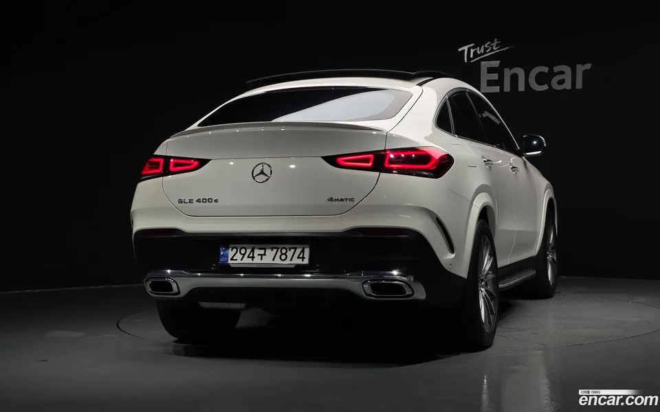 Mercedes-Benz GLE-Class GLE400d 4MATIC 2023 — thumbnail 4