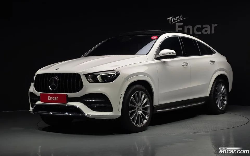 Mercedes-Benz GLE-Class GLE400d 4MATIC 2023 — photo 1, buy with delivery to Moscow