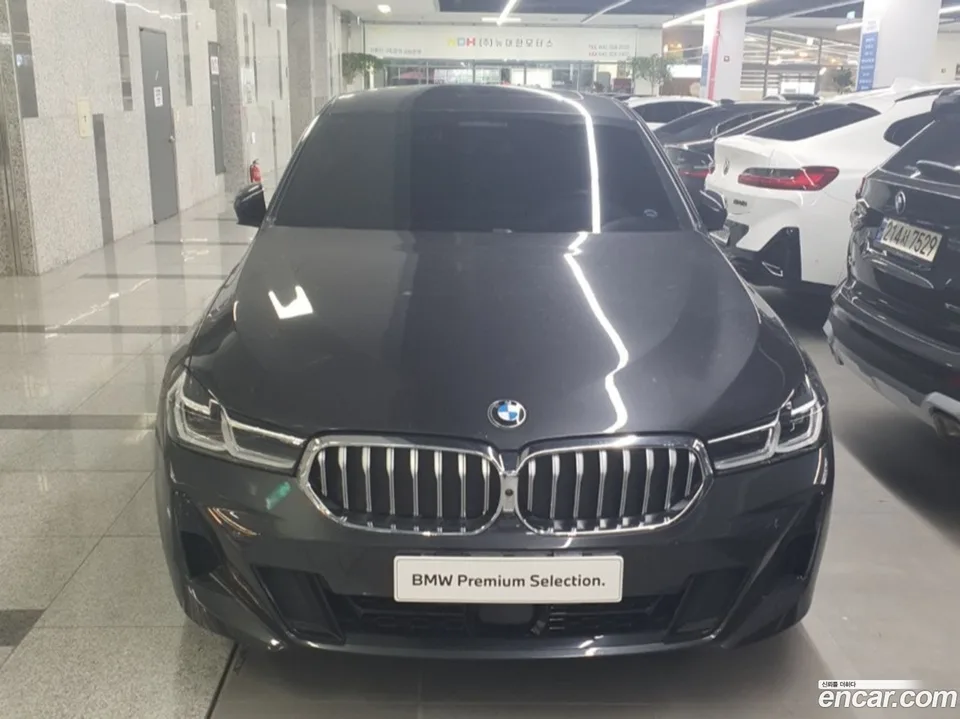 BMW 6 Series GT 620d M 2023 — photo 1, buy with delivery to Moscow