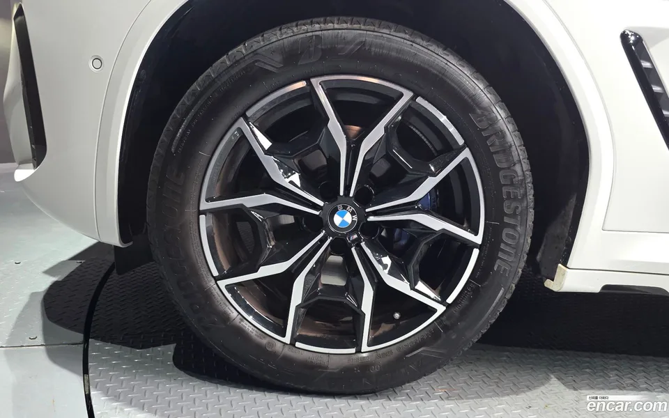 BMW X3 xDrive 20i M 2024 — миниатюра 5