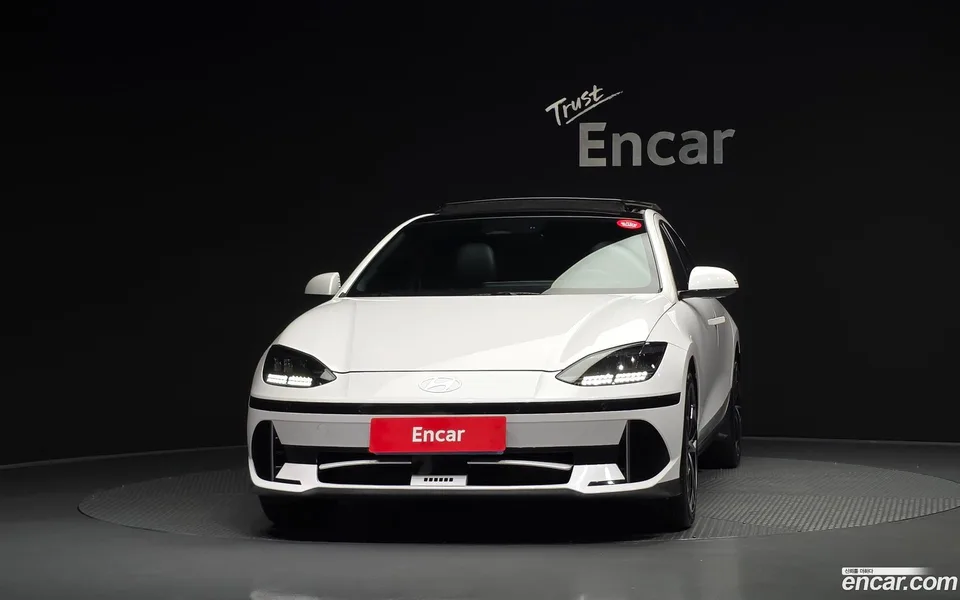 Hyundai Ioniq 6 2022 — thumbnail 3